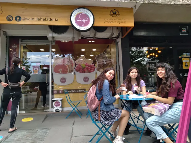 Heladería y Cafetería Vainilla