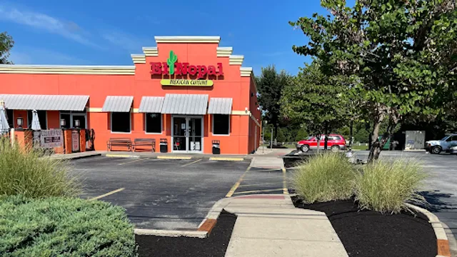 El Nopal dixie hwy-valley station