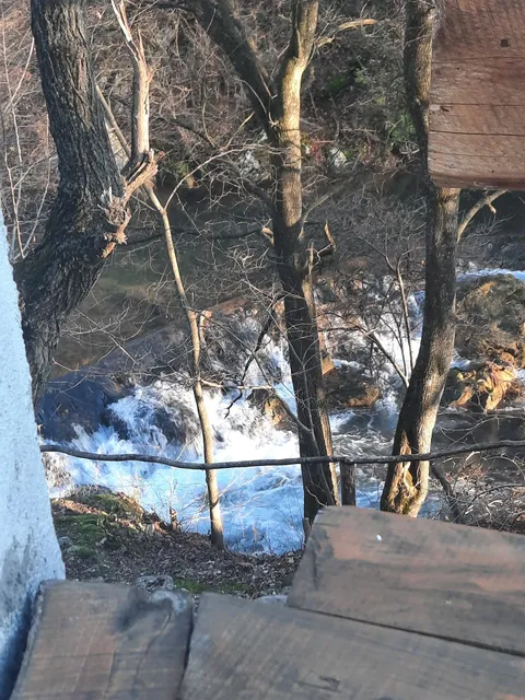 "Reka na bregu" Konačište Zabrega