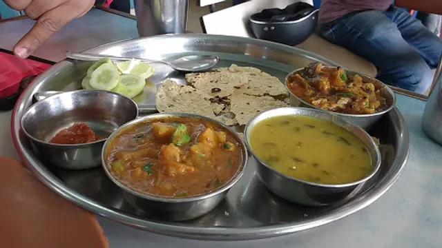 New Welcome Restaurant - Pure Veg