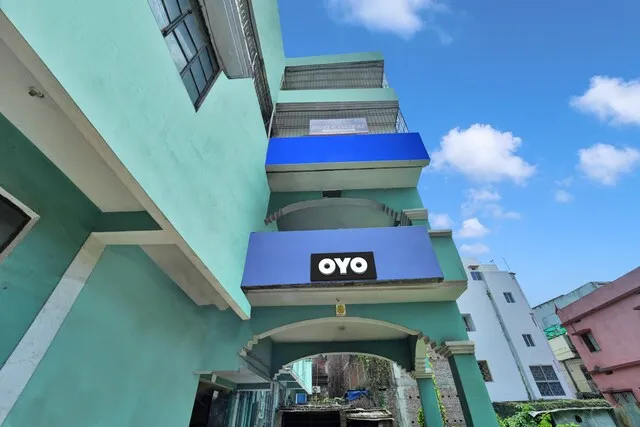 SPOT ON Hotel Gajraj