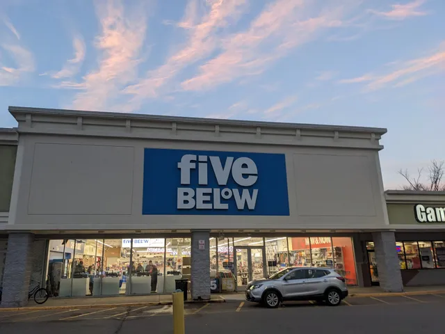 Five Below