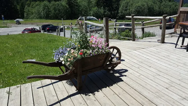 Restaurant Le Petit Lay