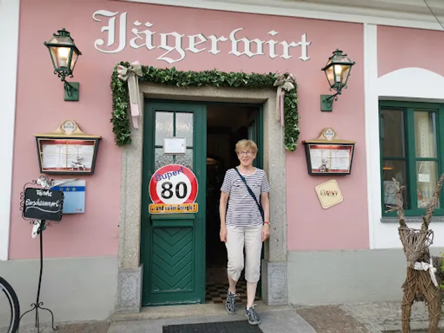 Gasthof Jägerwirt Fam Landerl Komfortzimmer