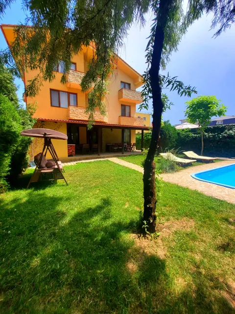 Vila Eclipse Mamaia Nord