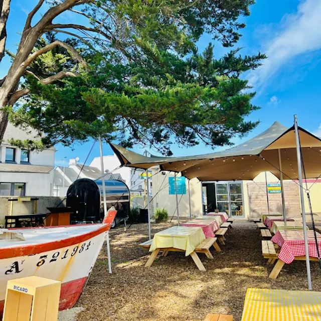 Tchou Tchou, Bar café Guinguette