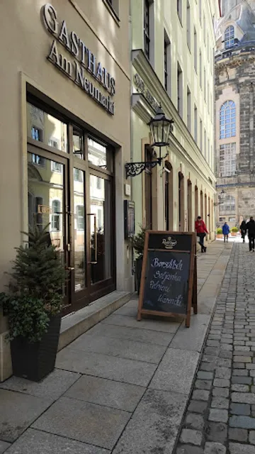 Restaurant „Aljonuschka“ – Russische und osteuropäische Küche