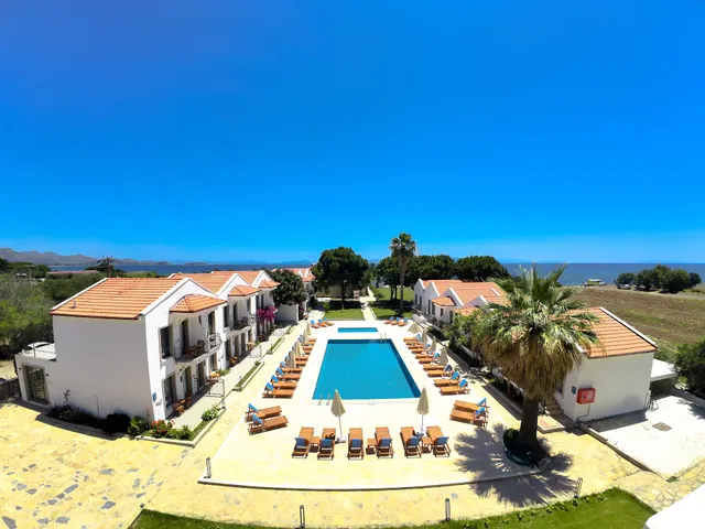 Feri Surf Club Hotel