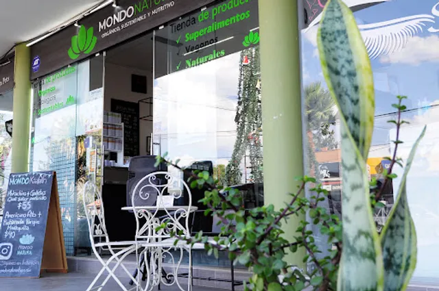 Mondo Natura Tienda y Cafetería Organica