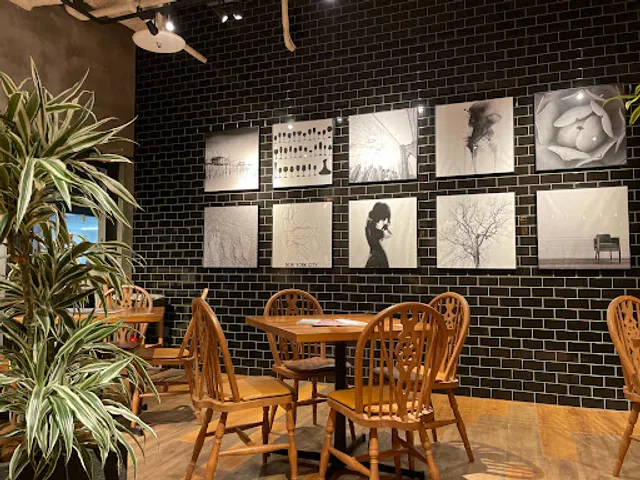 Farmers CAFE and GRILL NALA RESTAUEANT -leaves-