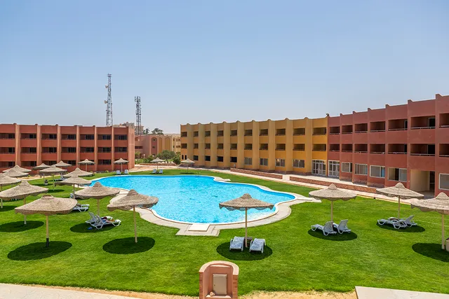 Fanar De Luna Resort