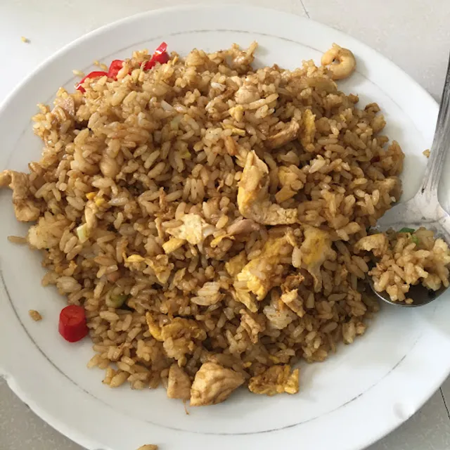 Sari Remaja Rumah Makan