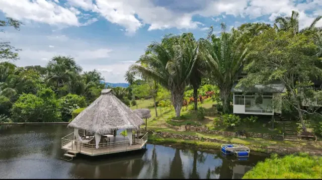 LAGOON VILLAGE B&B y SPA