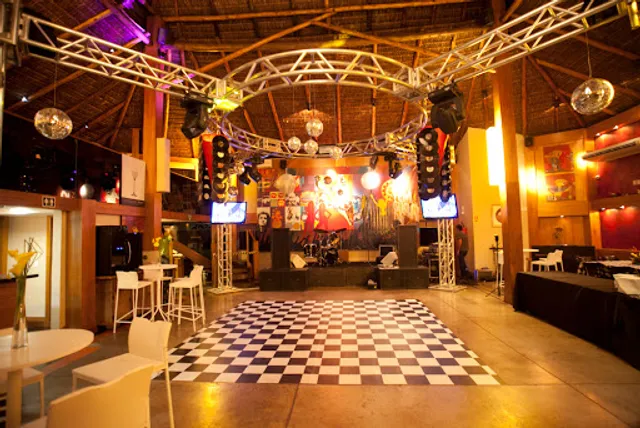 Galeteria Beira Lago