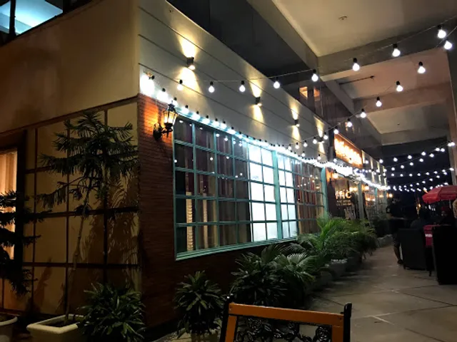 Day And Night Cafe - Amritsar