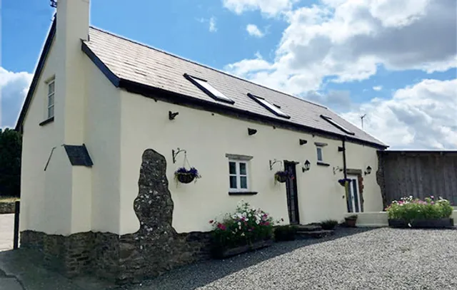 Lower Whitsleigh Farm