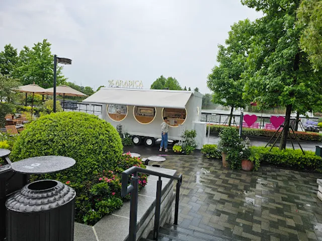 Yioulai Outlet Shanghai