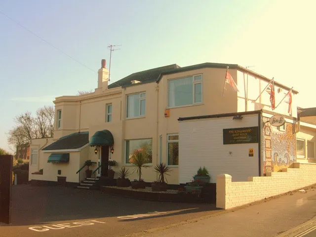 Kingswood Guest House