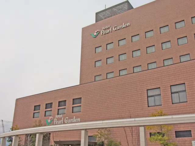 Hotel Pearl Garden