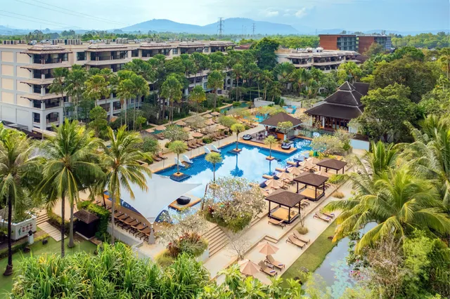 Marriott's Phuket Beach Club