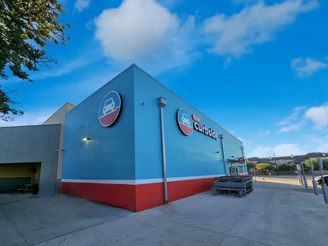 H-E-B Curbside Pickup & Grocery Delivery