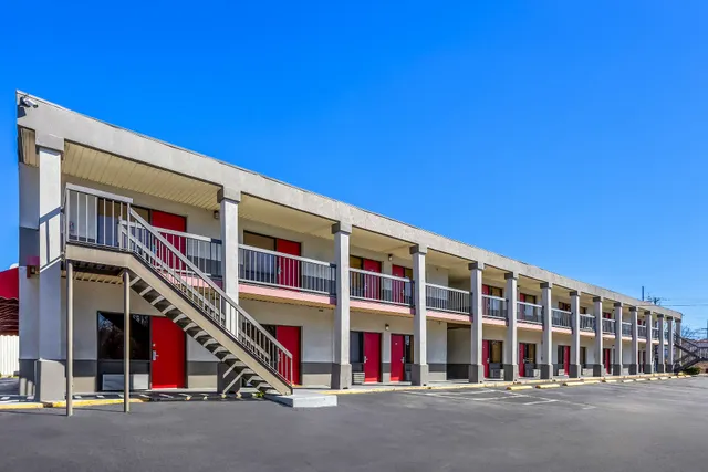 Americas Best Value Inn Ft. Jackson