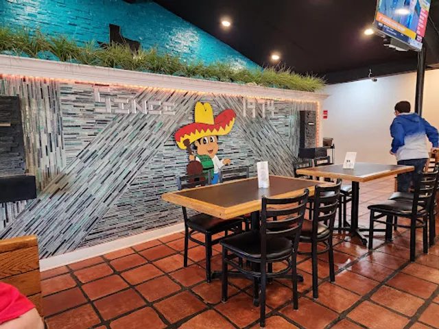 Alberto's Crystal Cafe