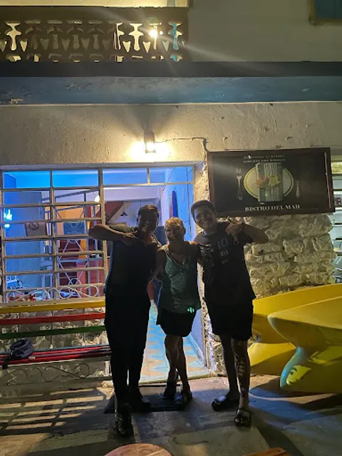 Bistro progreso de mar