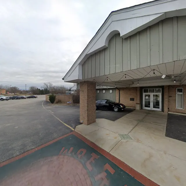 The Edge Bar & Grill