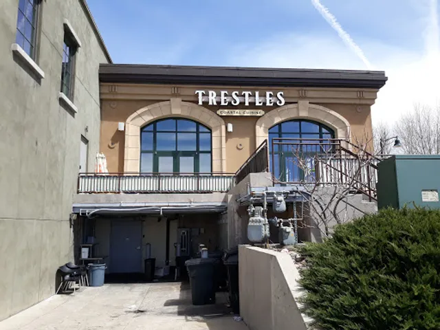 Trestles Coastal Cuisine