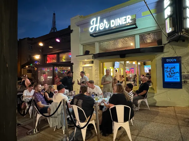 Her Diner