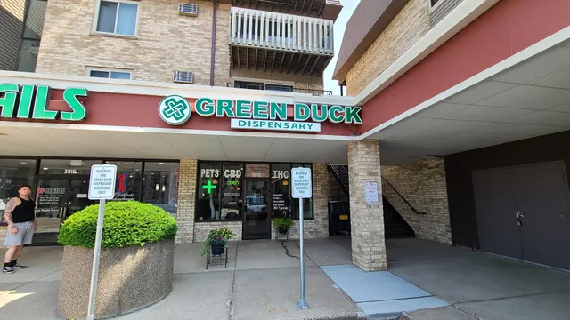 Green Duck Hemp-Derived Dispensary - Delta 9 THC and CBD Edibles and Drinks