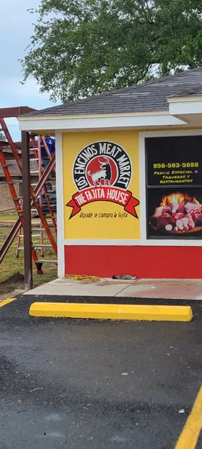 Los Encinos meat market