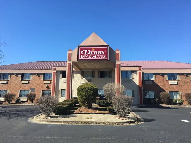 Derby Inn And Suites