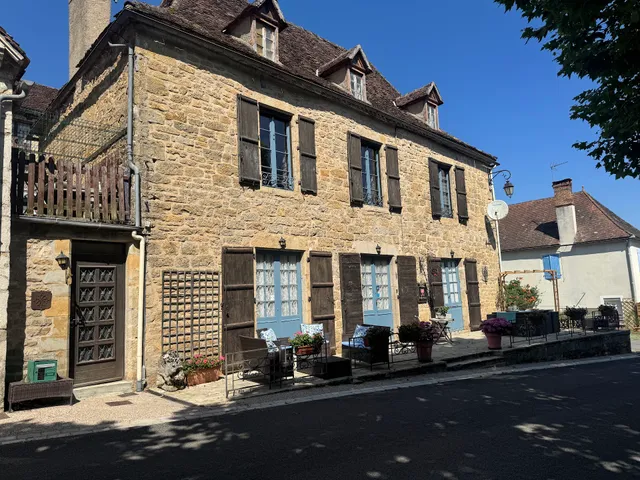 Le Petit Dragon Rouge