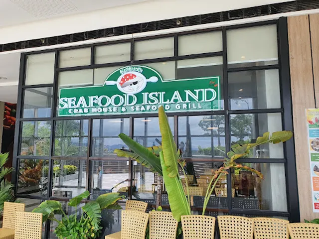 Blackbeard's Seafood Island