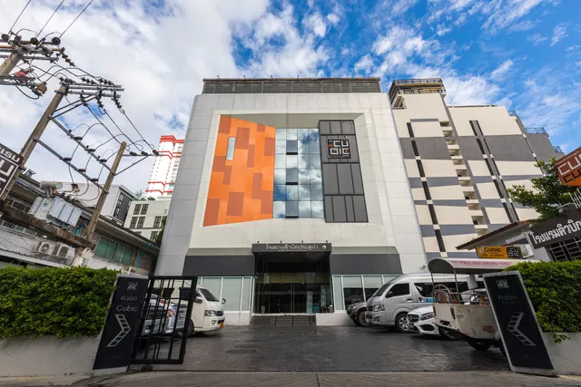 Cubic Hotel Pratunam