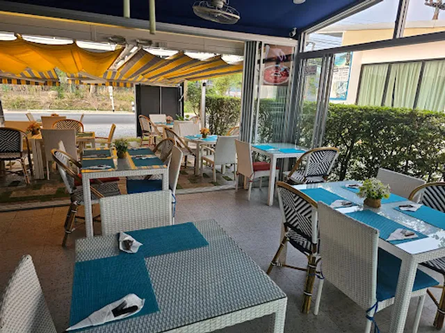 Chez Nous - La Boulangerie