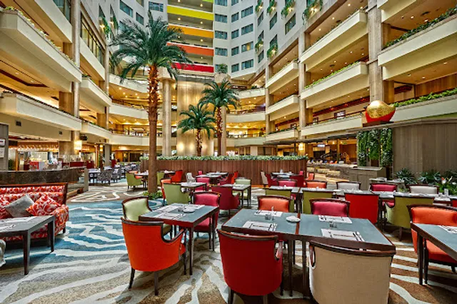 彩虹座(自助餐) Rainbow Terrace-台北福華大飯店