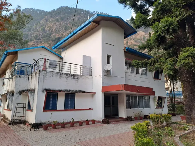 GMVN Tourist Rest House, Maneri