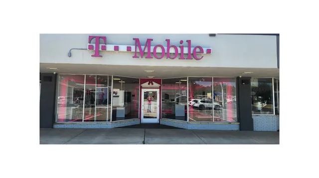 T-Mobile Authorized Retailer