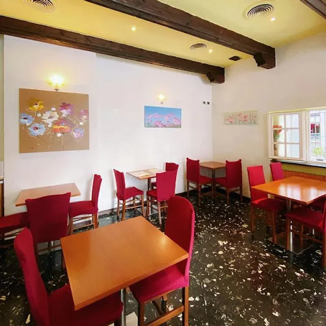 Cinnamon Cafè & Restaurant