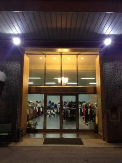 Outlet Elite Store Brand signed clothing distributo Retail and wholesale Italy