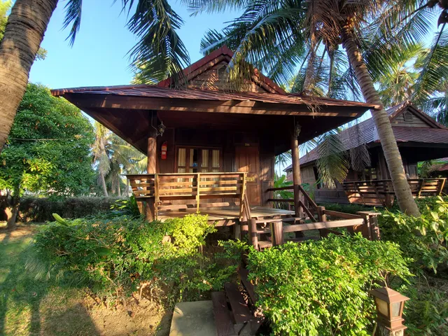 Naya Resort&Restaurant