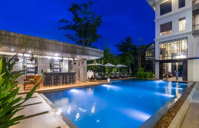 Bayon Modern Residence