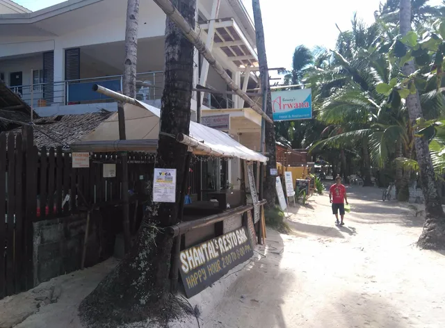 OYO 876 Escurel Inn Boracay