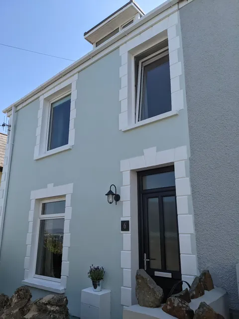 Mumbles Holiday Cottage
