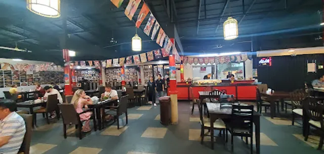 Sky View the Rooftop Cafe and Restaurant