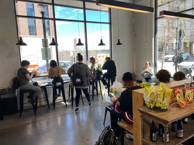 Golden Pantry Market