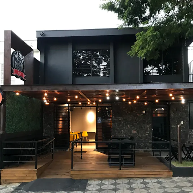 Old Truck BBQ - American BBQ